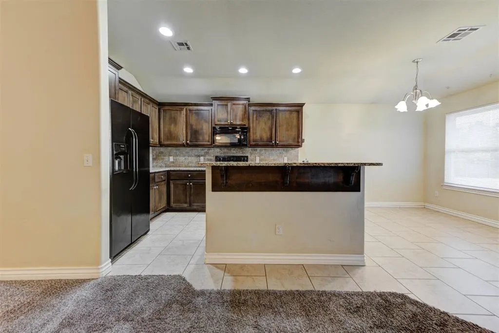 Photo 10 — 8113 Waters Edge Way, Oklahoma City, OK 73135