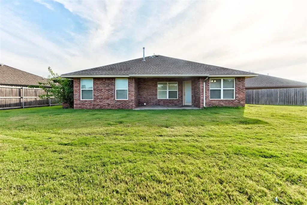Photo 45 — 8113 Waters Edge Way, Oklahoma City, OK 73135