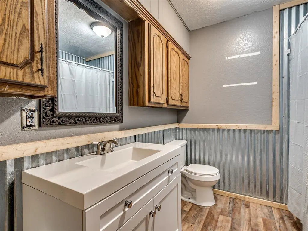 Photo 14 — 16215 Econtuchka Road, Earlsboro, OK 74840