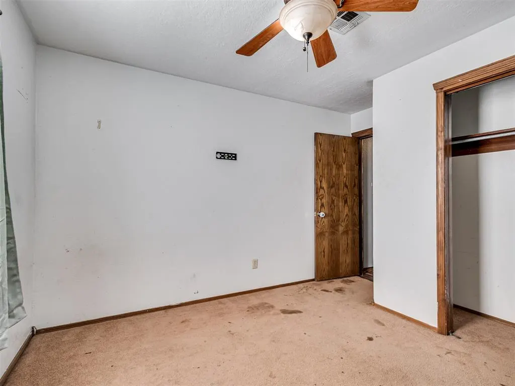 Photo 16 — 16215 Econtuchka Road, Earlsboro, OK 74840