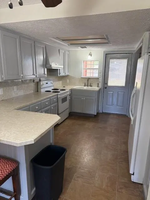 Photo 4 — 1617 N lee Street, Altus, OK 73521