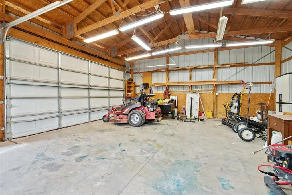 Photo 37 — 4400 Shoreline Drive, Norman, OK 73026