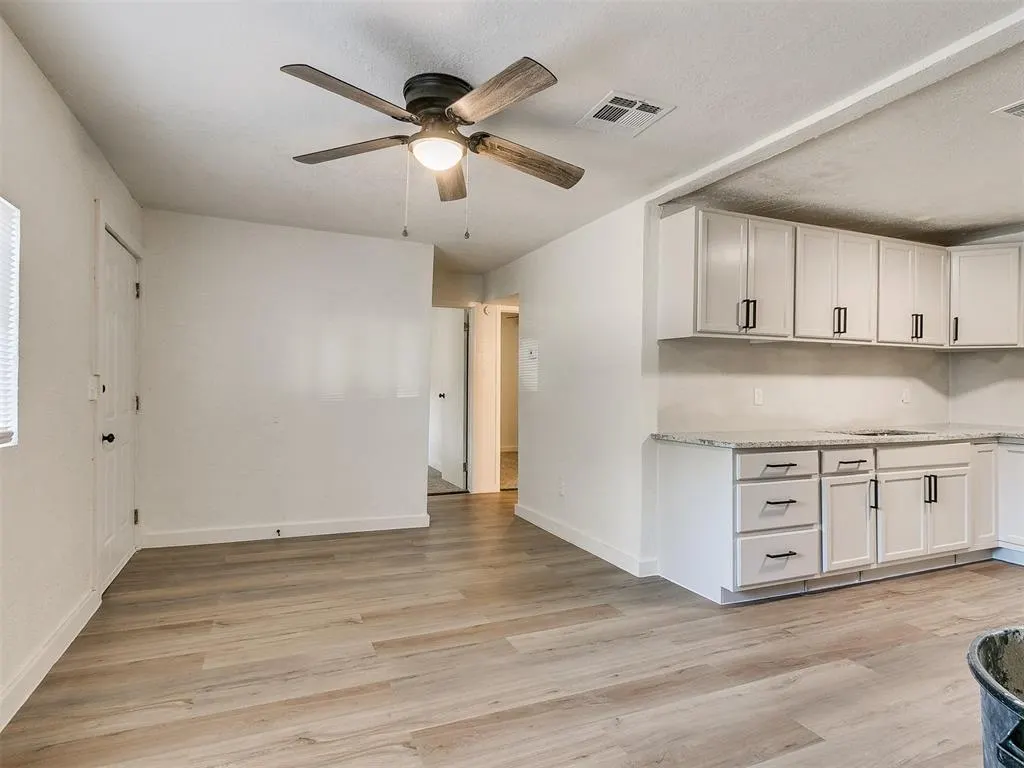 Photo 4 — 6111 Jacks Avenue, Oklahoma City, OK 73149