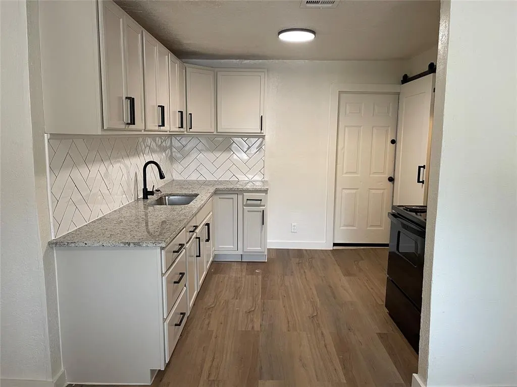 Photo 8 — 6111 Jacks Avenue, Oklahoma City, OK 73149