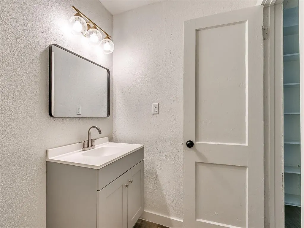 Photo 13 — 6111 Jacks Avenue, Oklahoma City, OK 73149