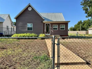 Sold home at 1007 W Colorado Avenue