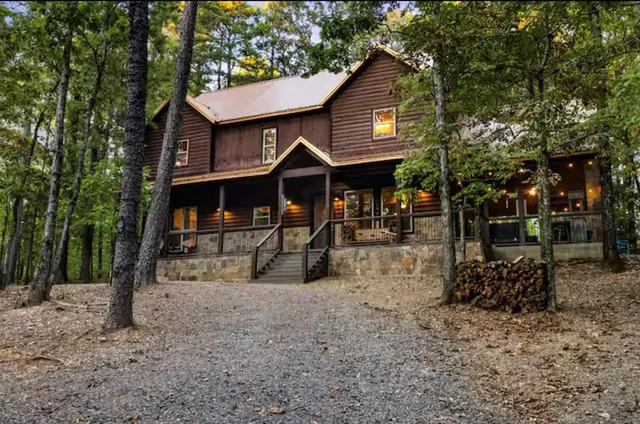 Front exterior — 132 Mangrove Road, Broken Bow, OK 74728