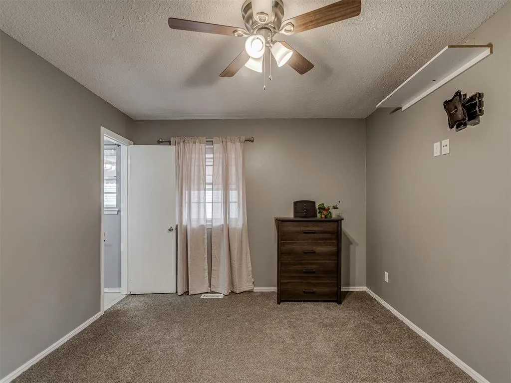Photo 23 — 8429 Arlington Drive, Oklahoma City, OK 73132