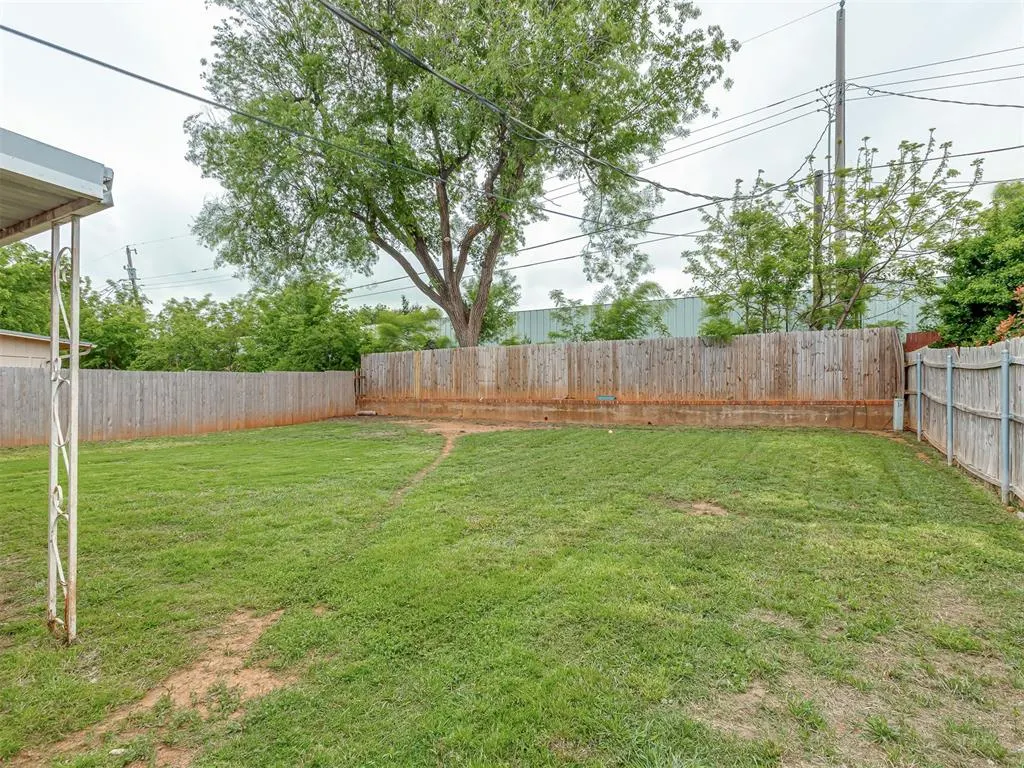 Photo 31 — 8429 Arlington Drive, Oklahoma City, OK 73132