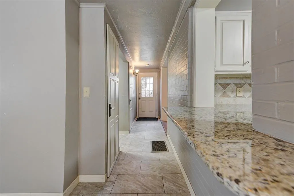Photo 23 — 2640 NW 27th Street, Oklahoma City, OK 73107