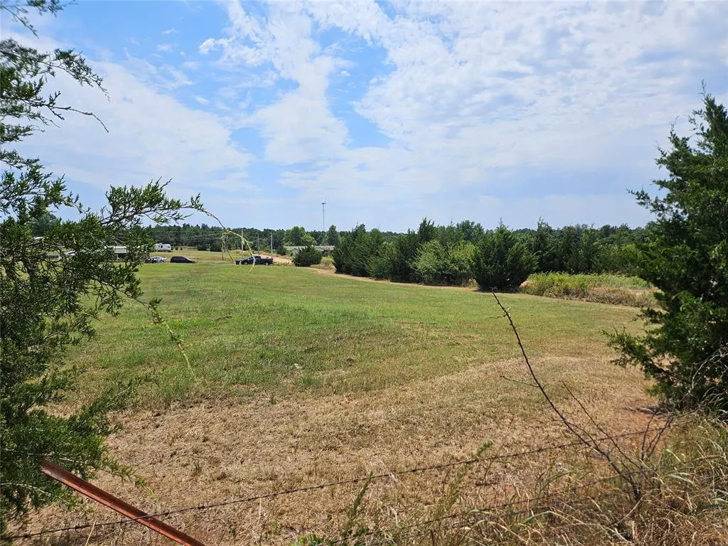 Front exterior — 227 Terry Lane, McLoud, OK 74851