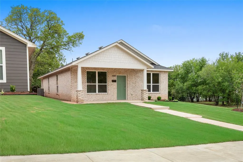 Front exterior — 1440 NE 11 Street, Oklahoma City, OK 73117