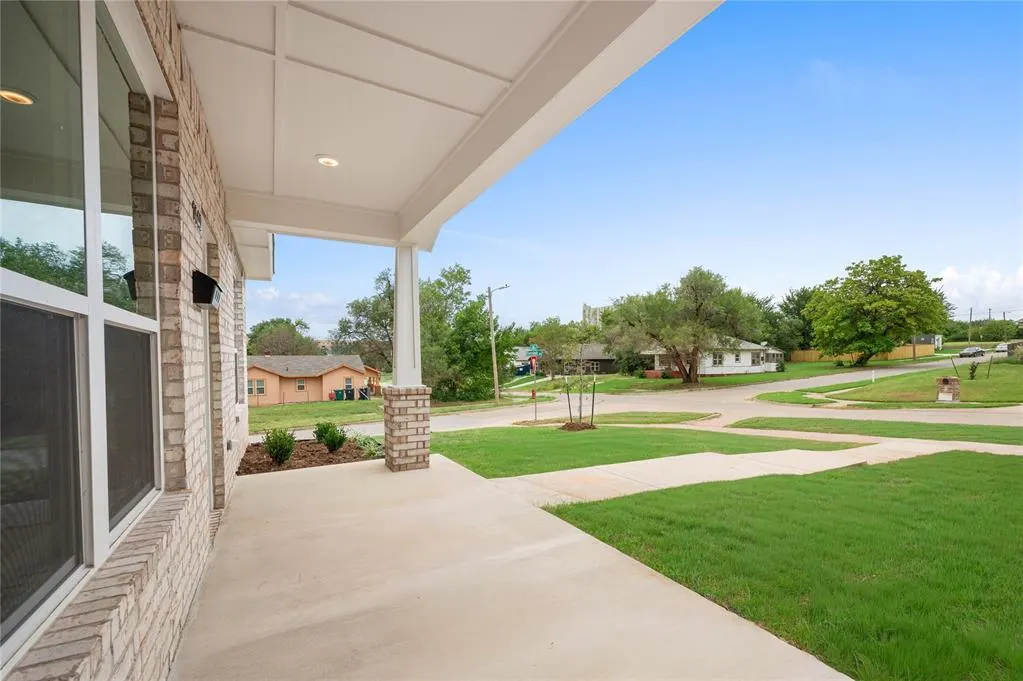 Photo 7 — 1440 NE 11 Street, Oklahoma City, OK 73117