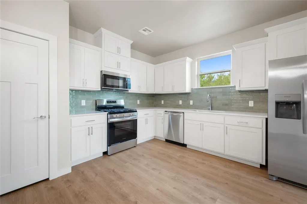 Photo 18 — 1440 NE 11 Street, Oklahoma City, OK 73117