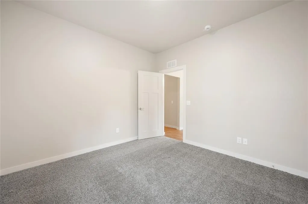 Photo 24 — 1440 NE 11 Street, Oklahoma City, OK 73117