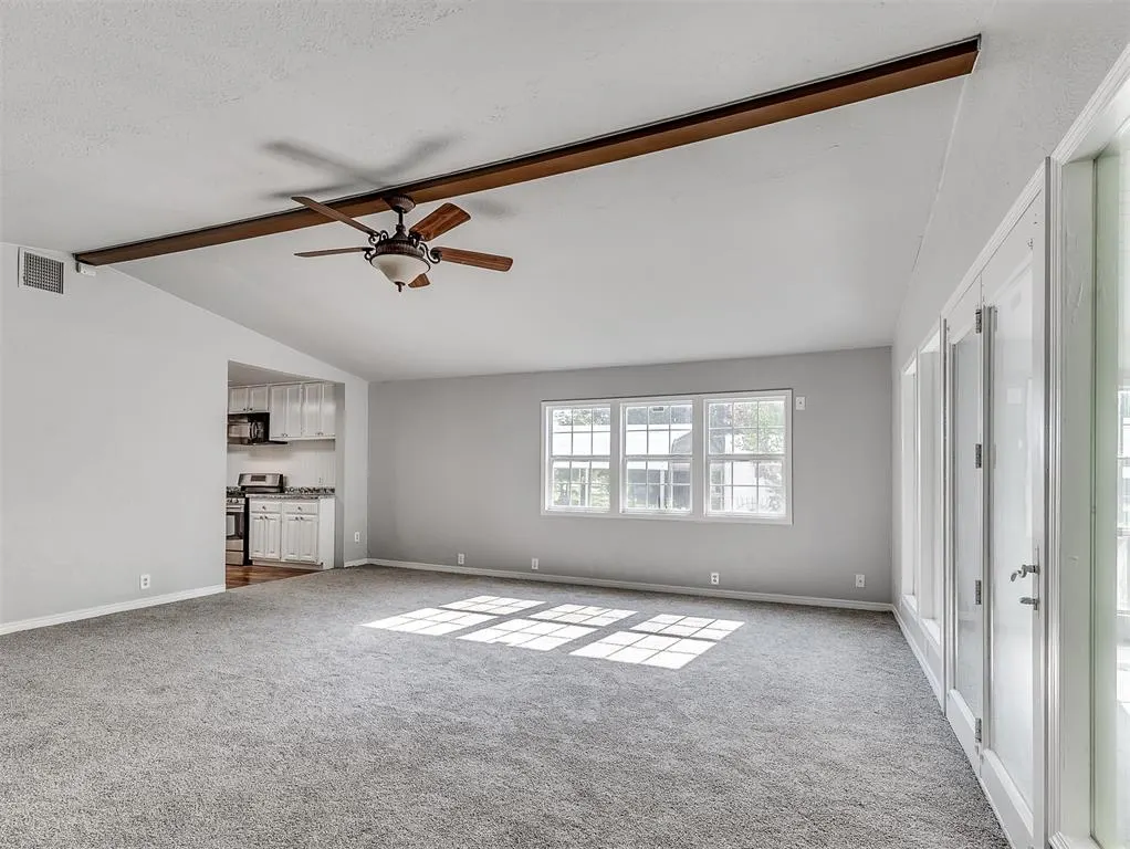 Photo 17 — 10424 NE 17th Street, Oklahoma City, OK 73141