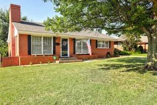 Sold home at 436 NW 47th Street