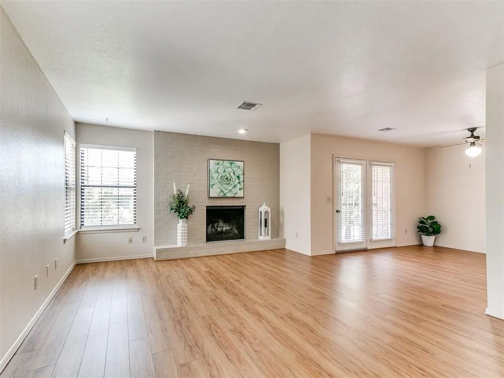 Photo 4 — 4400 Hemingway Drive 221, Oklahoma City, OK 73118