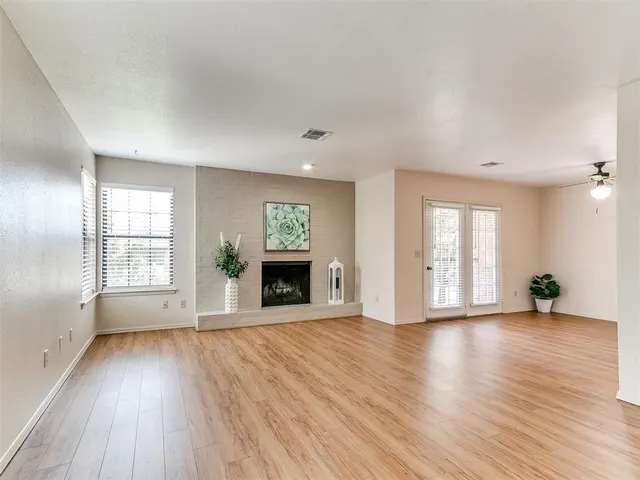 Photo 4 — 4400 Hemingway Drive 221, Oklahoma City, OK 73118