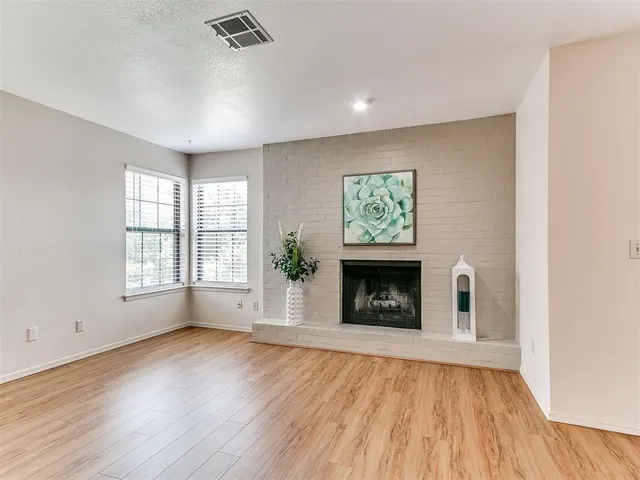 Photo 6 — 4400 Hemingway Drive 221, Oklahoma City, OK 73118