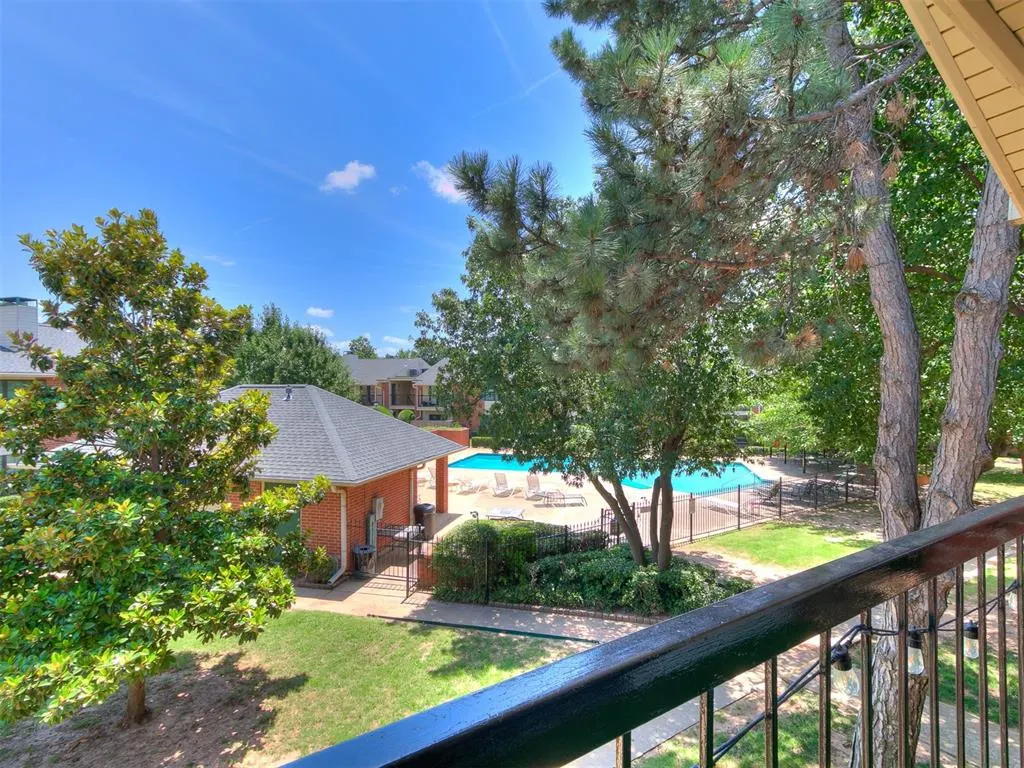 Photo 9 — 4400 Hemingway Drive 221, Oklahoma City, OK 73118