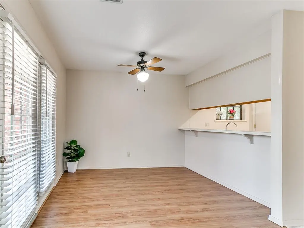 Photo 10 — 4400 Hemingway Drive 221, Oklahoma City, OK 73118