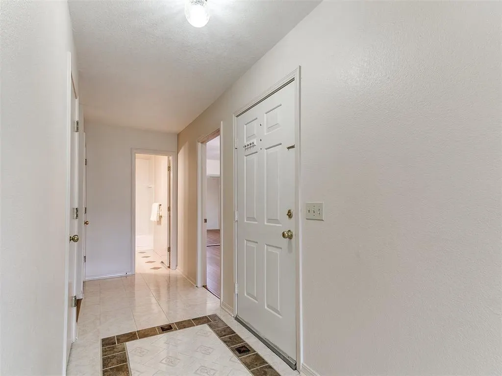 Photo 23 — 4400 Hemingway Drive 221, Oklahoma City, OK 73118