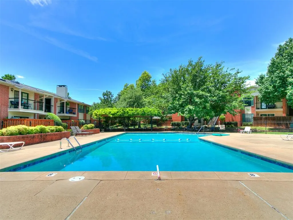 Photo 42 — 4400 Hemingway Drive 221, Oklahoma City, OK 73118
