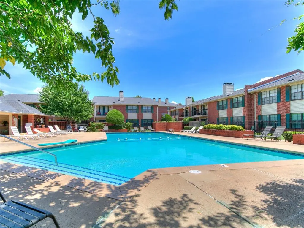 Photo 44 — 4400 Hemingway Drive 221, Oklahoma City, OK 73118