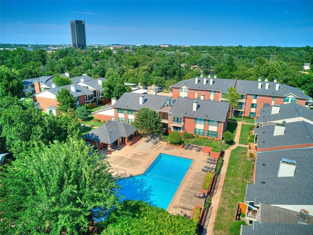 Photo 49 — 4400 Hemingway Drive 221, Oklahoma City, OK 73118