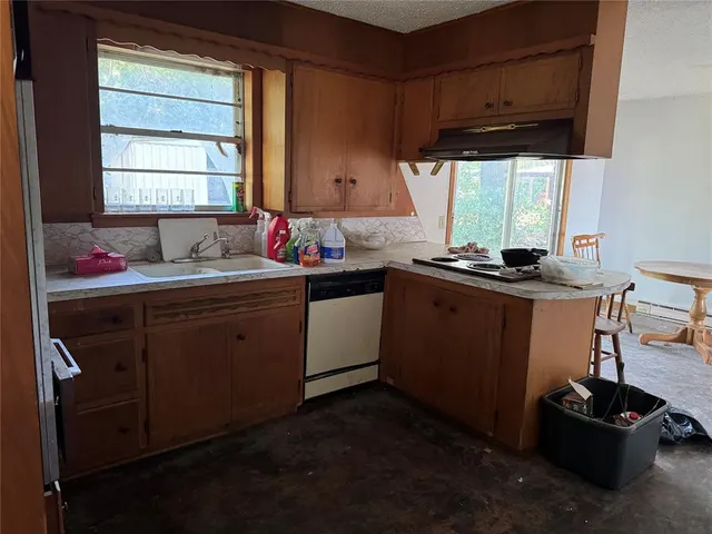 Photo 8 — 313 W Meek Street, Wayne, OK 73095