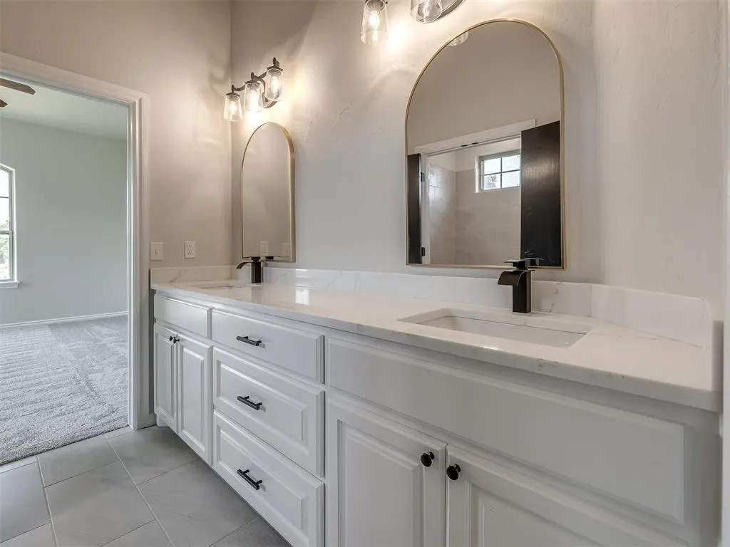 Photo 13 — 4500 Mary Ann Circle, Oklahoma City, OK 73150