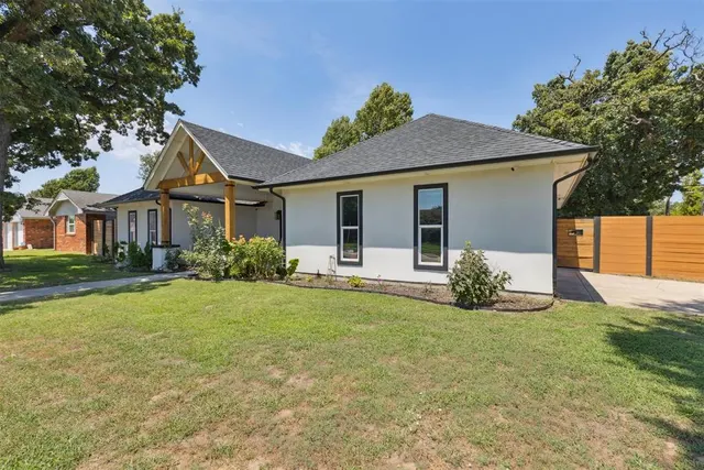 Photo 4 — 7401 NW 30th Terrace, Bethany, OK 73008