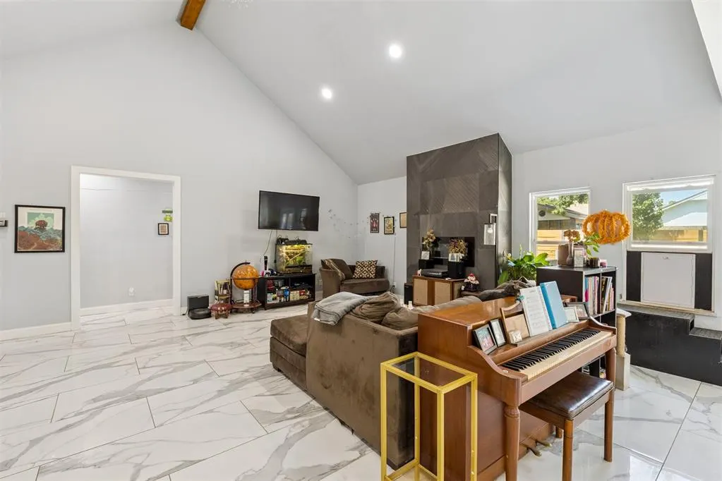 Photo 11 — 7401 NW 30th Terrace, Bethany, OK 73008