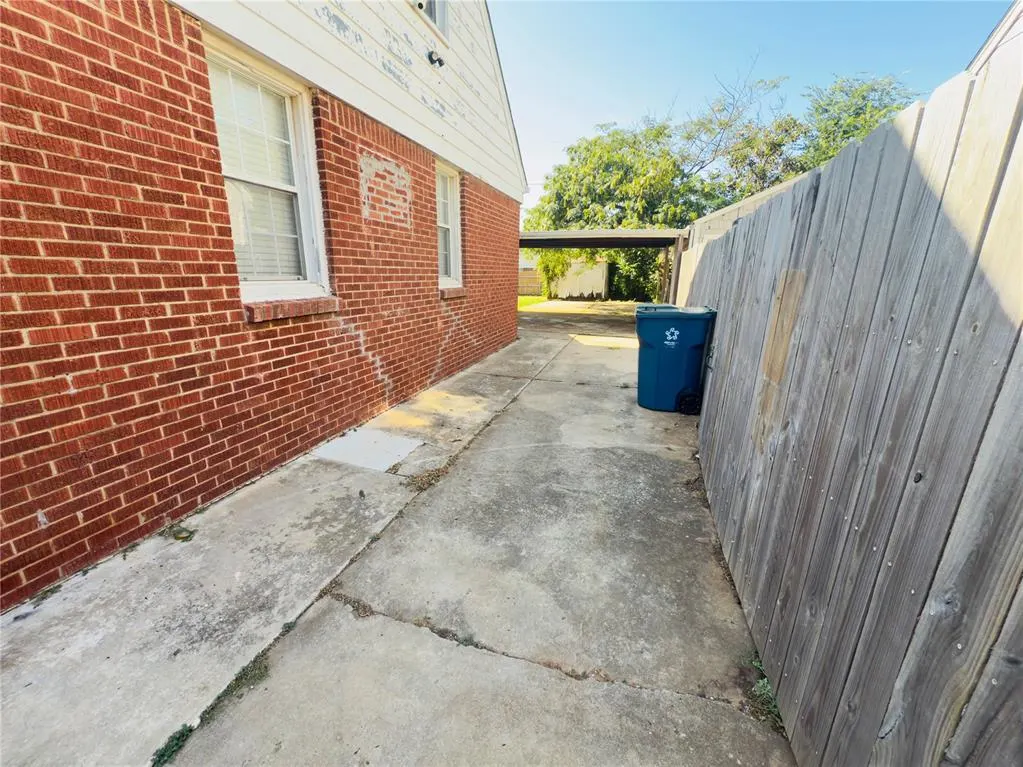 Photo 24 — 102 E Lilac Lane, Midwest City, OK 73110
