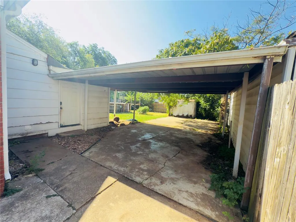 Photo 25 — 102 E Lilac Lane, Midwest City, OK 73110