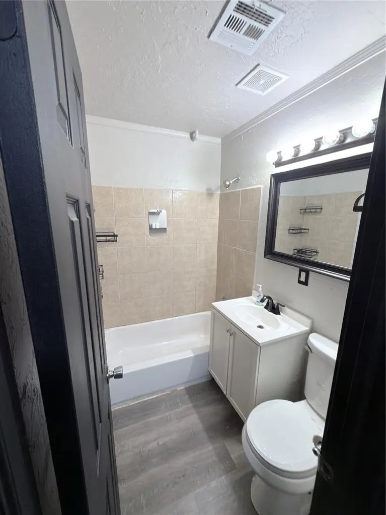 Photo 22 — 102 E Lilac Lane, Midwest City, OK 73110