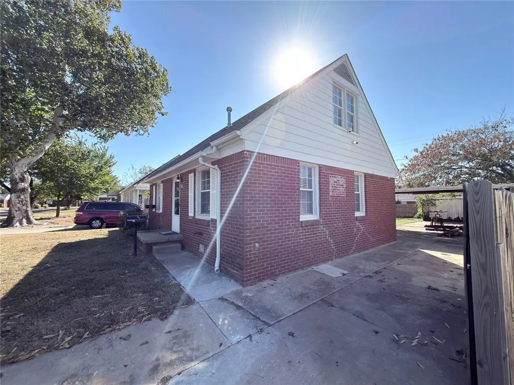 Photo 27 — 102 E Lilac Lane, Midwest City, OK 73110