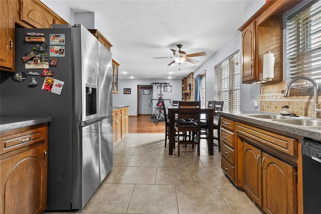 Photo 13 — 1009 Sherwood Street, Weatherford, OK 73096