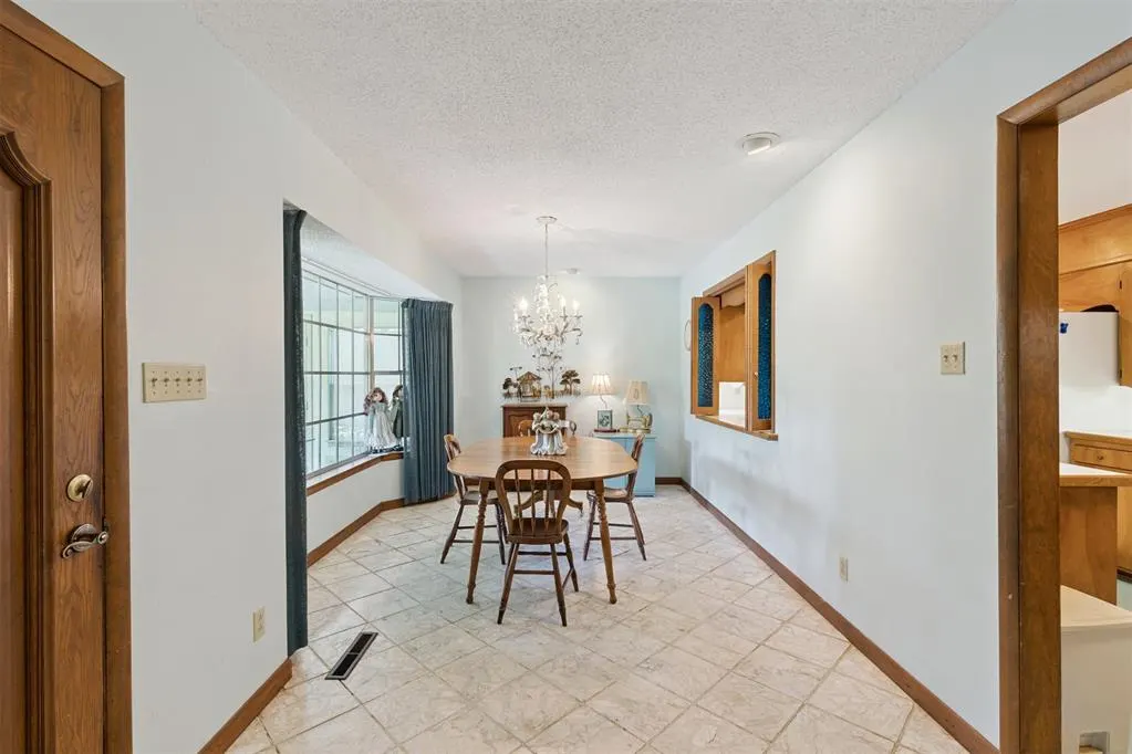 Photo 18 — 110 Acker Drive, Ada, OK 74820