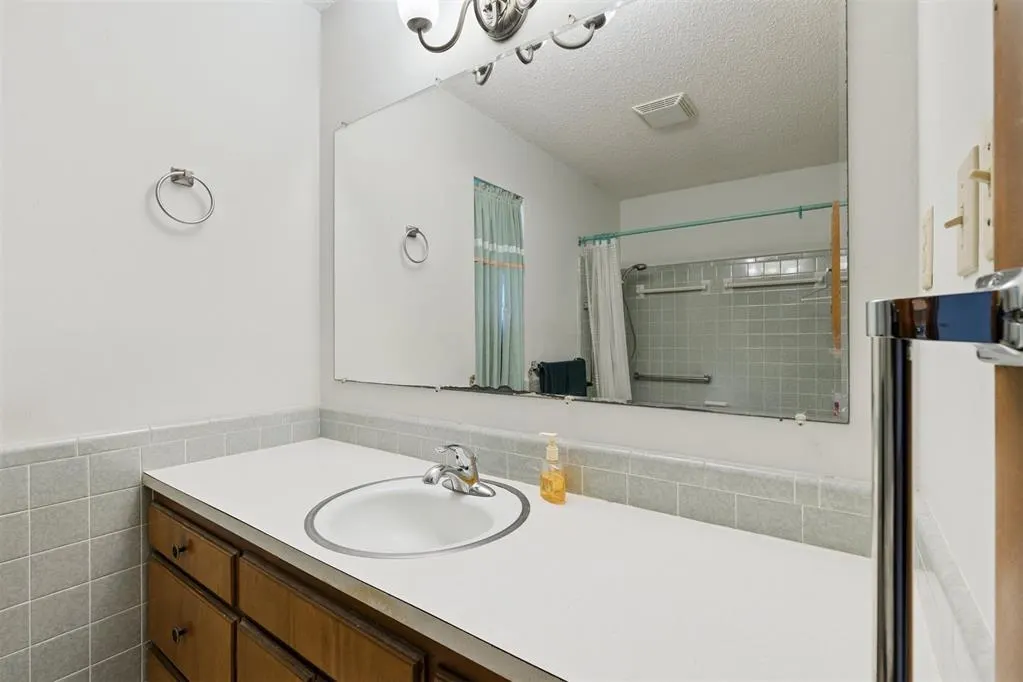 Photo 24 — 110 Acker Drive, Ada, OK 74820