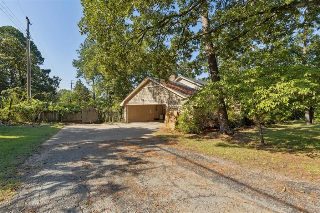 Photo 42 — 110 Acker Drive, Ada, OK 74820
