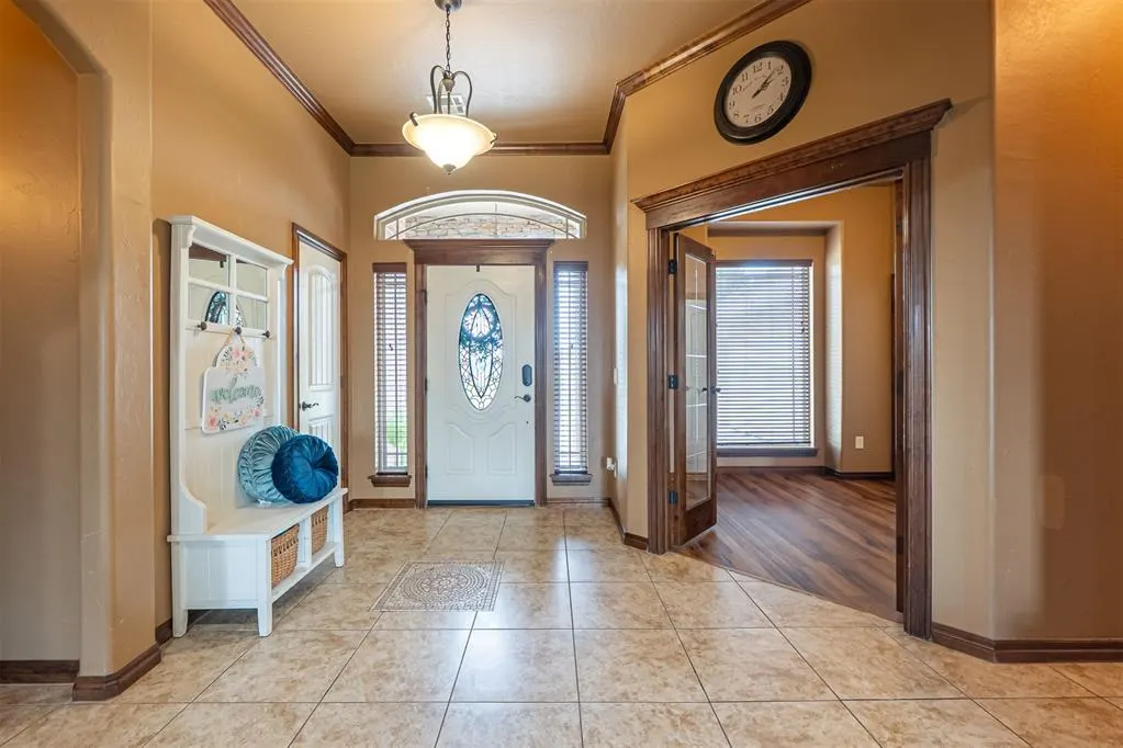 Photo 5 — 3422 Windmill Road, Moore, OK 73165
