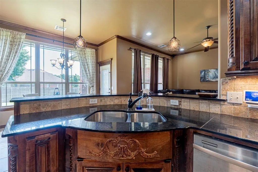Photo 17 — 3422 Windmill Road, Moore, OK 73165