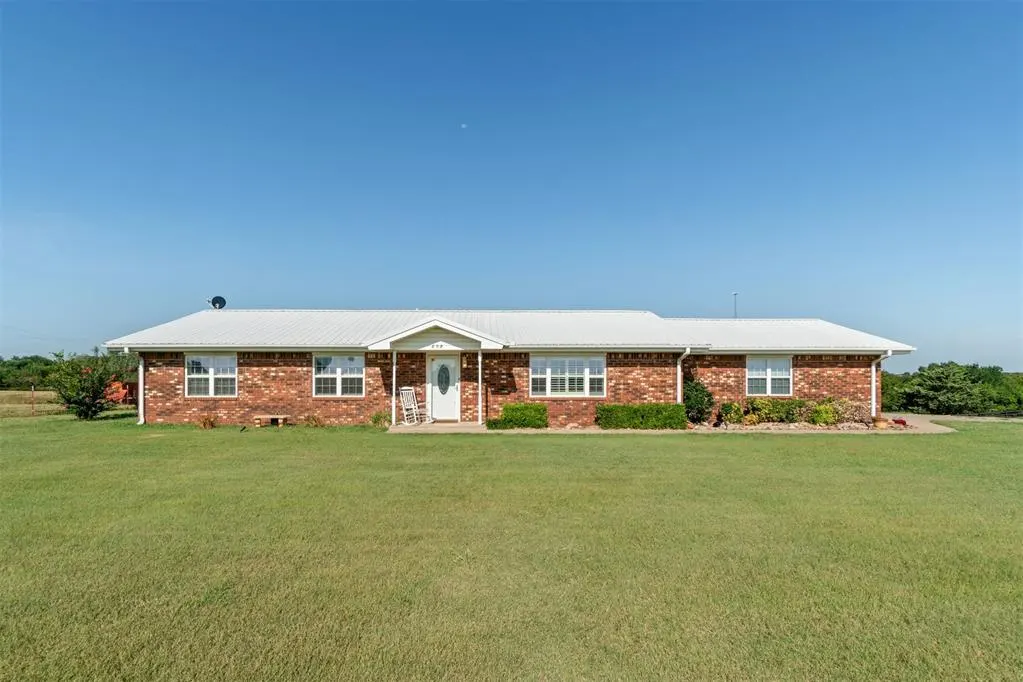 Photo 3 — 608 N Highway 177, Carney, OK 74832