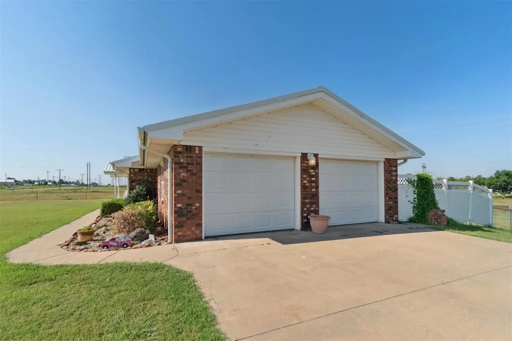 Photo 9 — 608 N Highway 177, Carney, OK 74832