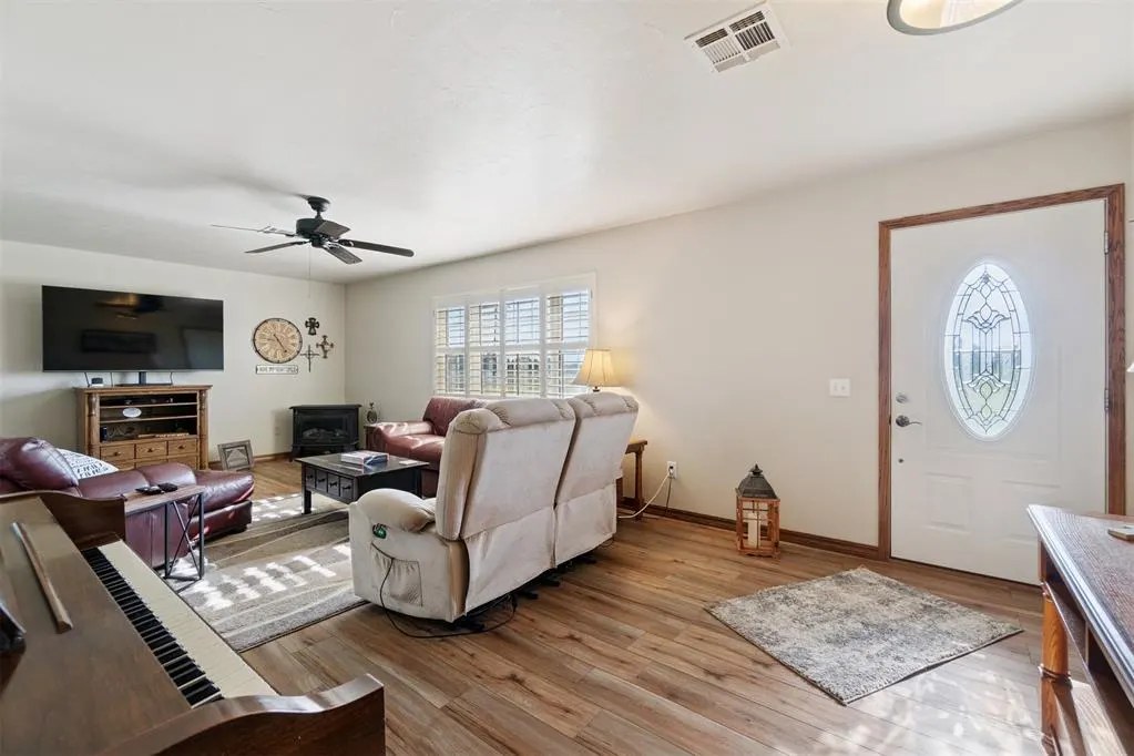 Photo 10 — 608 N Highway 177, Carney, OK 74832