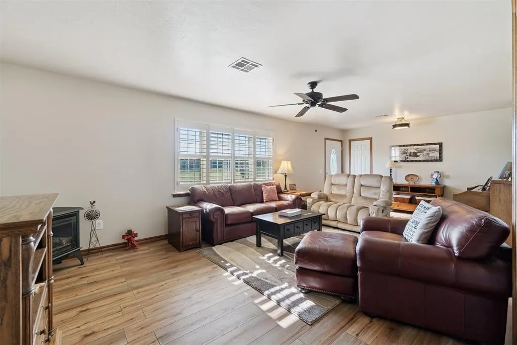Photo 14 — 608 N Highway 177, Carney, OK 74832