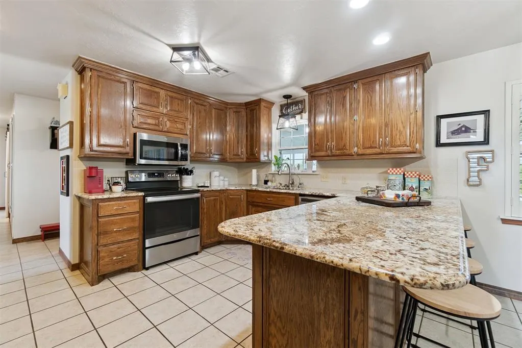 Photo 17 — 608 N Highway 177, Carney, OK 74832