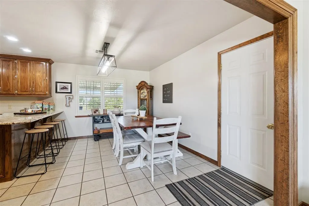 Photo 21 — 608 N Highway 177, Carney, OK 74832
